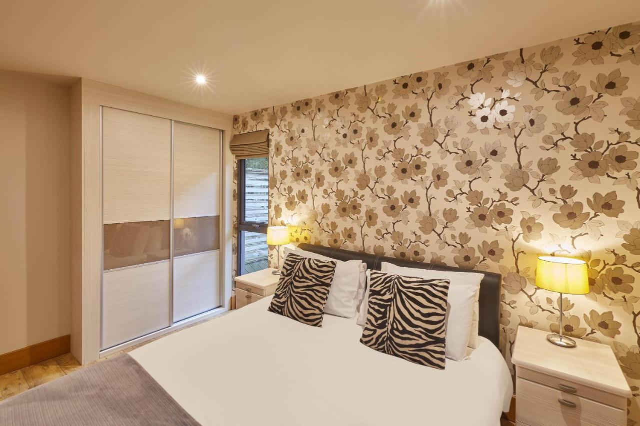 Host & Stay - Simon Howe Lodge Whitby Buitenkant foto